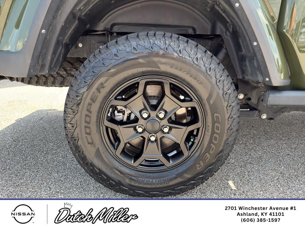 2022 Jeep Gladiator Willys Sport