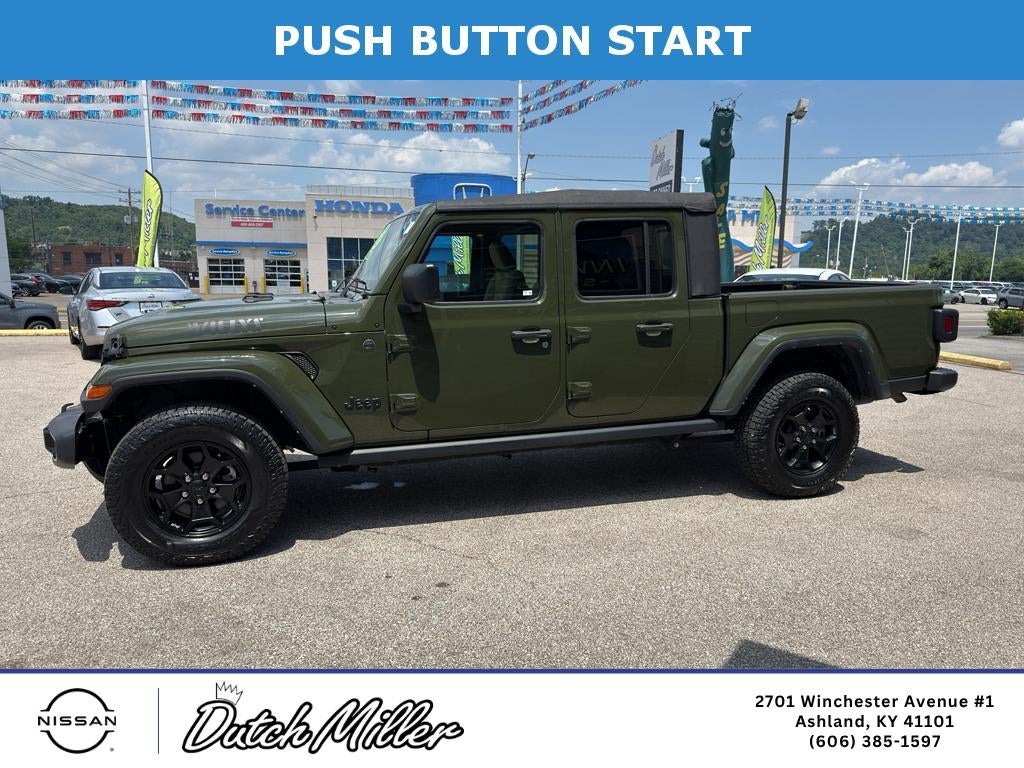 2022 Jeep Gladiator Willys Sport