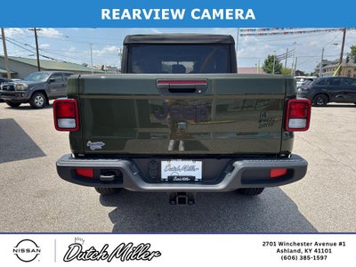 2022 Jeep Gladiator Willys Sport