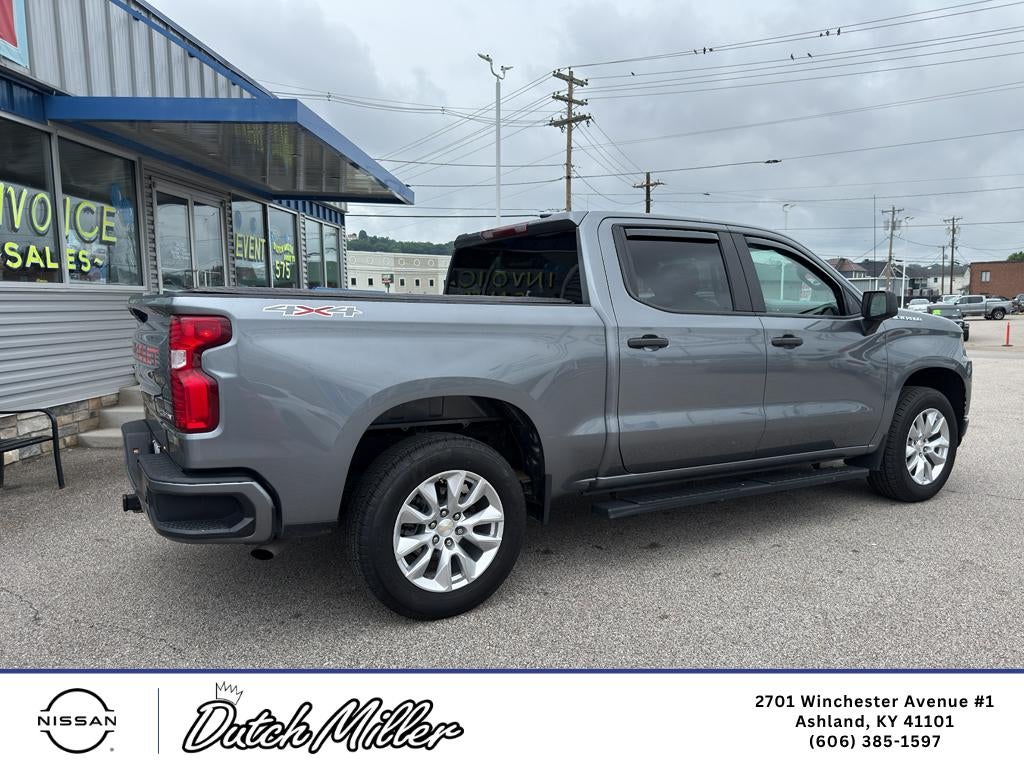 2022 Chevrolet Silverado Custom