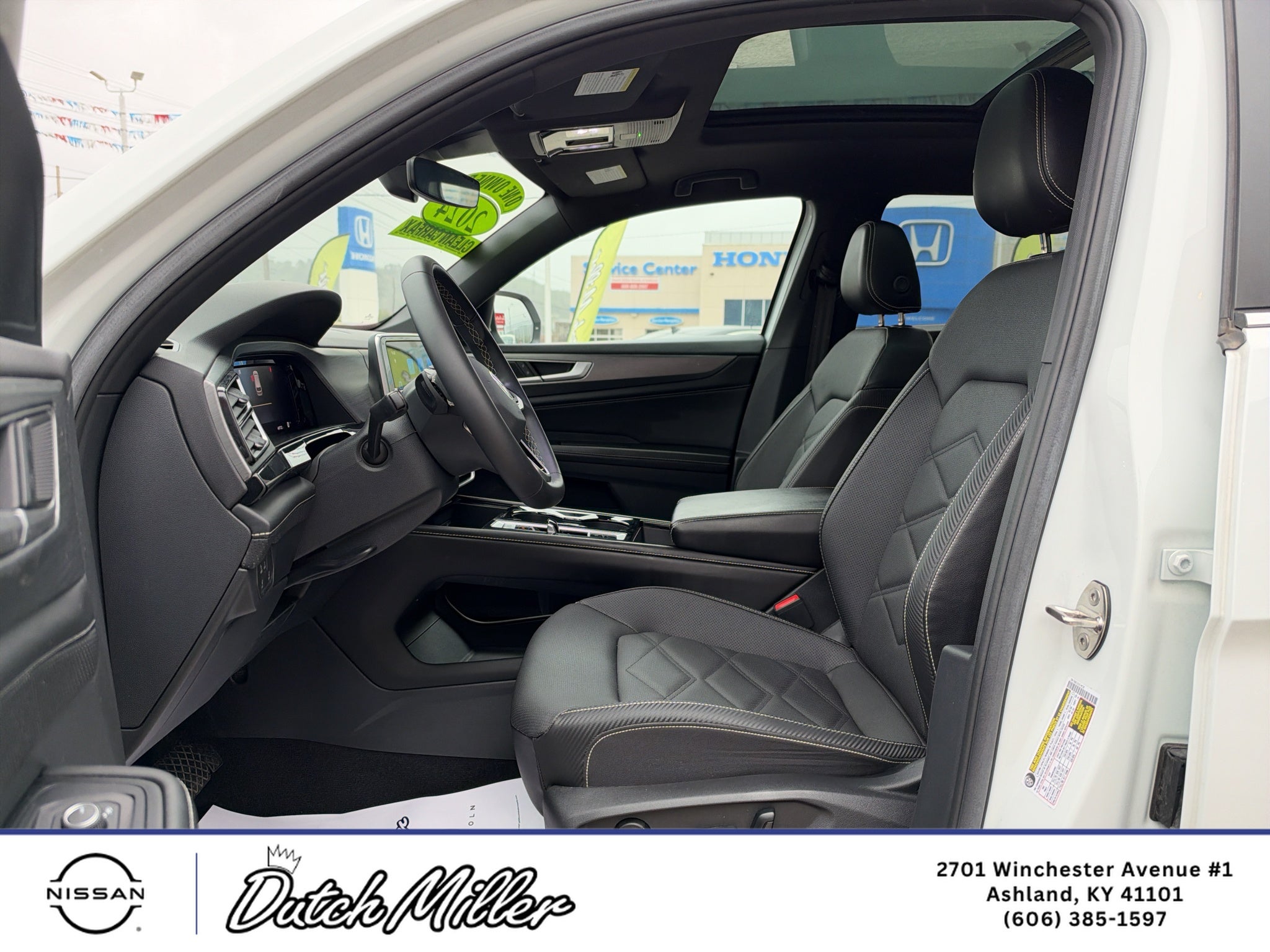 2024 Volkswagen Atlas Cross Sport 2.0T SE w/Technology
