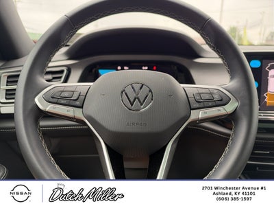 2024 Volkswagen Atlas Cross Sport 2.0T SE w/Technology