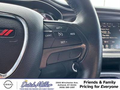 2016 Dodge Challenger SXT