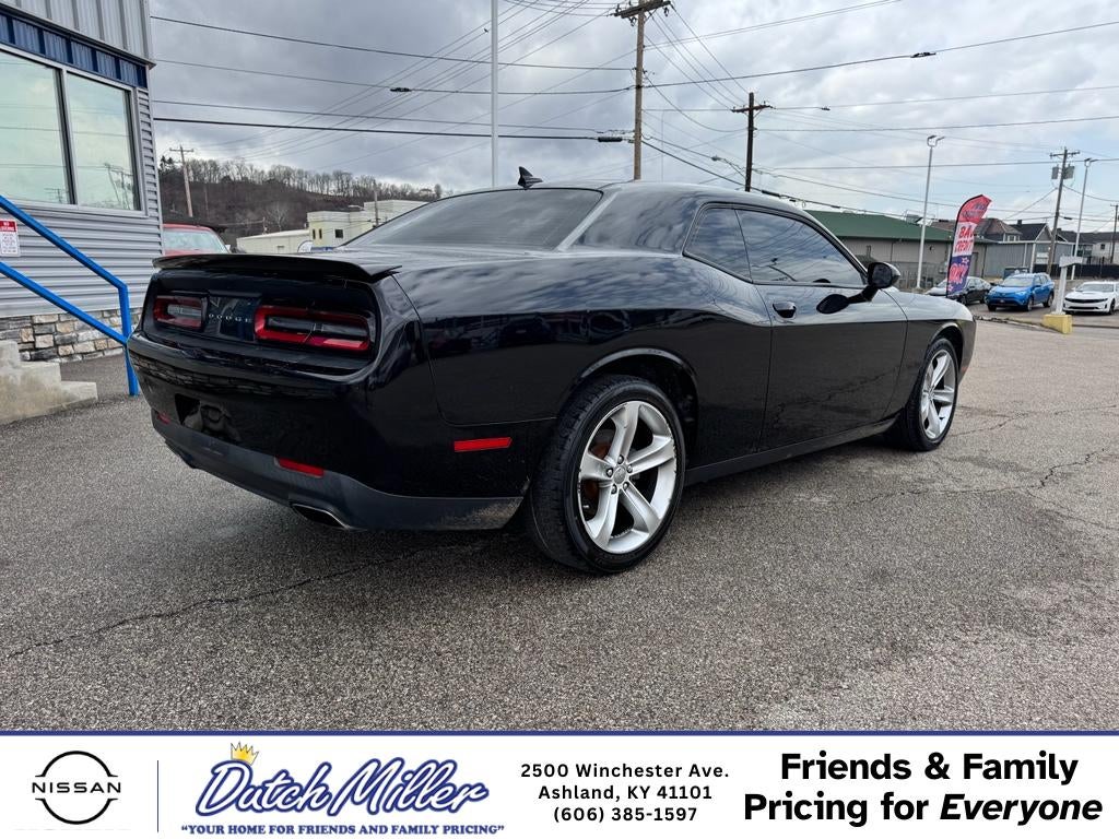 2016 Dodge Challenger SXT