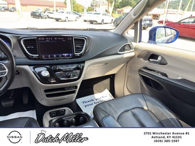 2021 Chrysler Pacifica Touring L