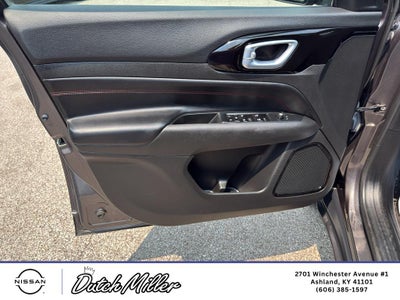 2023 Jeep Compass Trailhawk