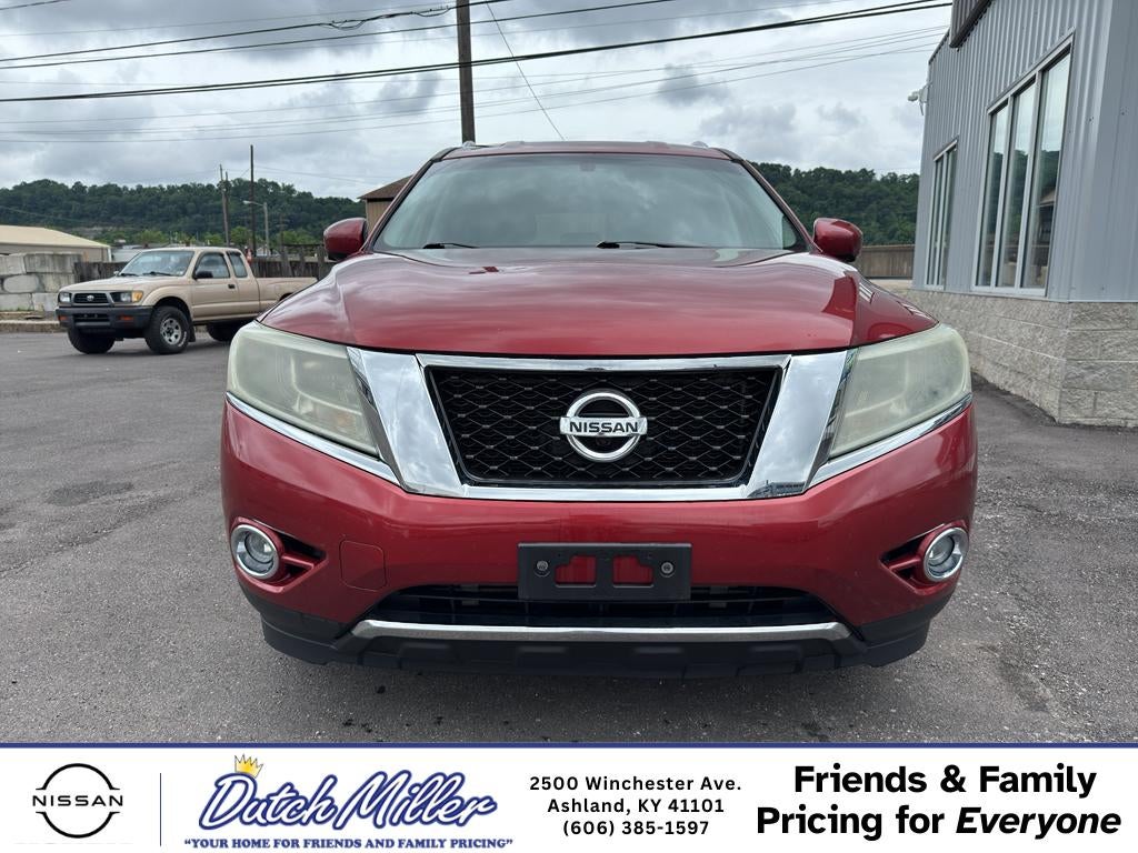 2016 Nissan Pathfinder SL