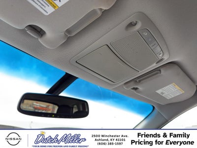 2016 Nissan Pathfinder SL