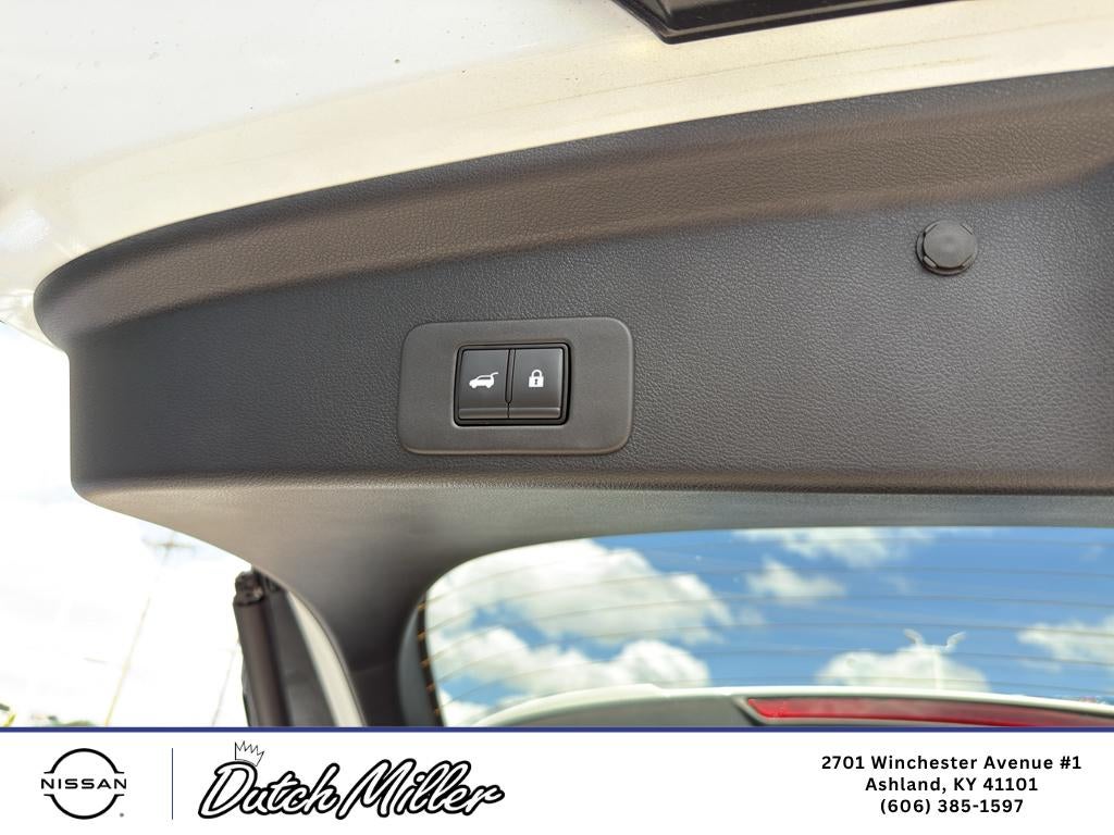 2026 Nissan Murano SL