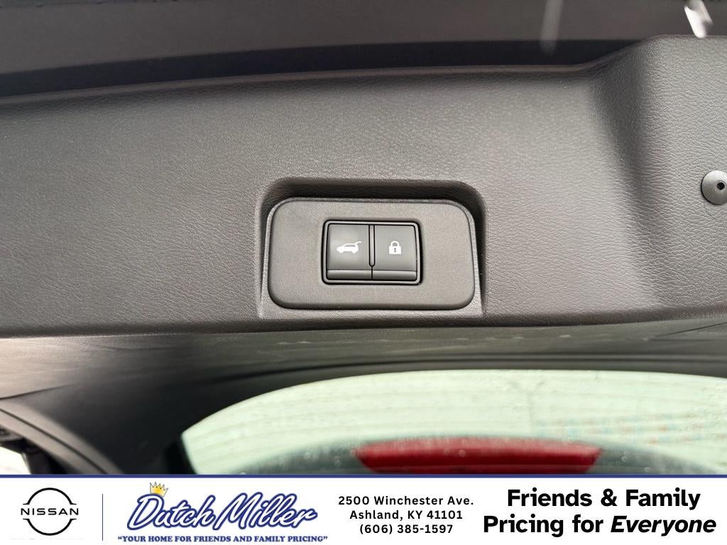 2025 Nissan Rogue Rock Creek