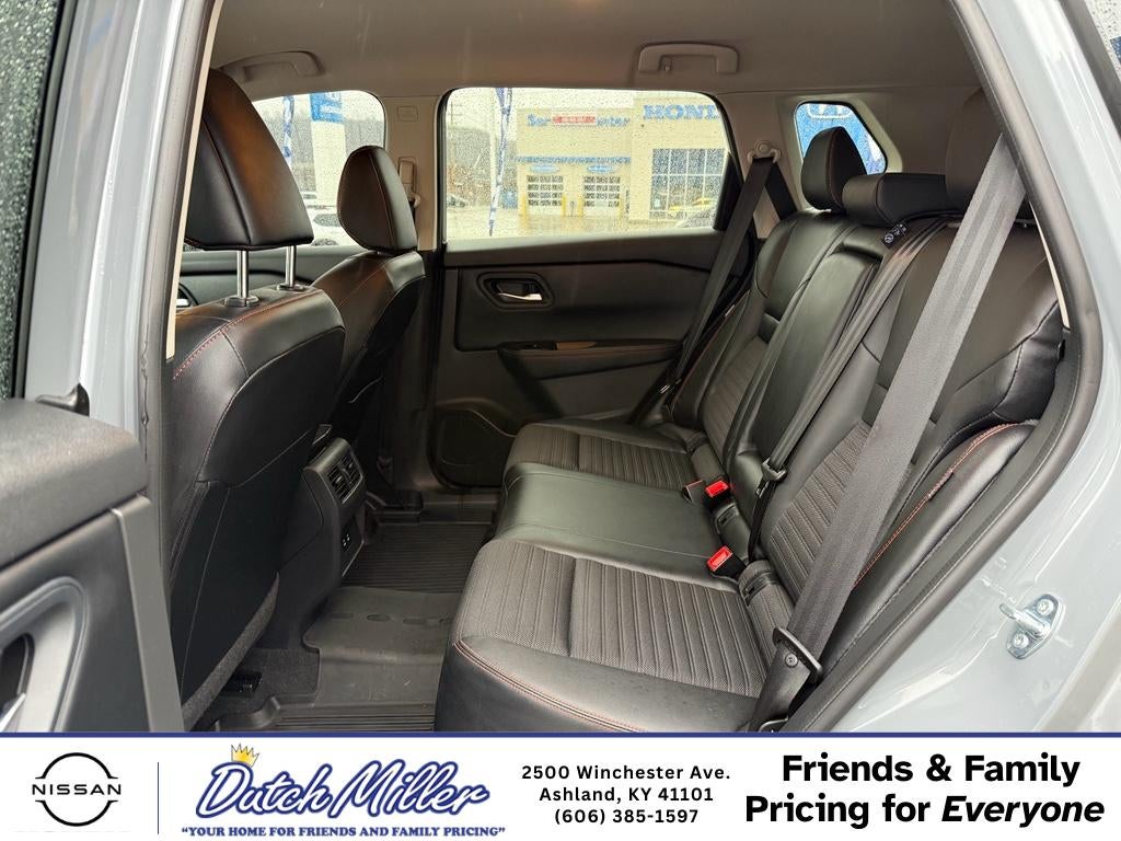 2025 Nissan Rogue Rock Creek