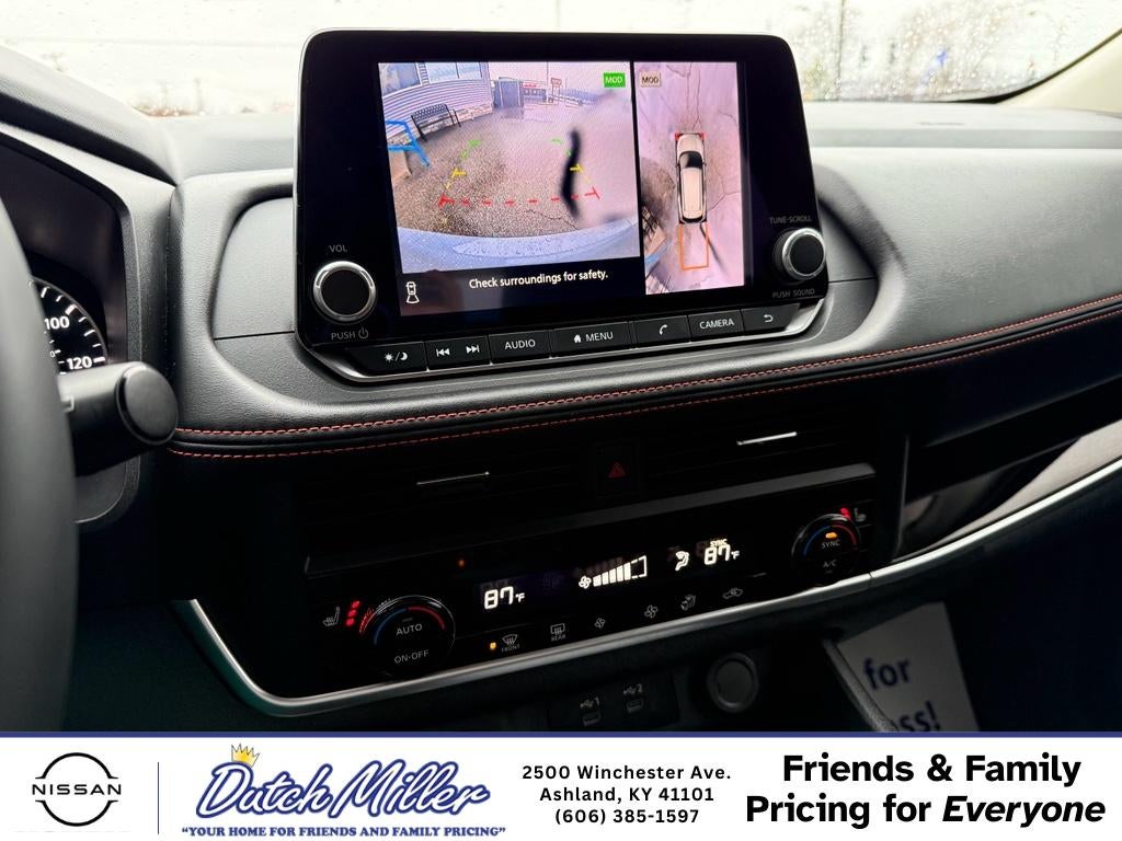 2025 Nissan Rogue Rock Creek