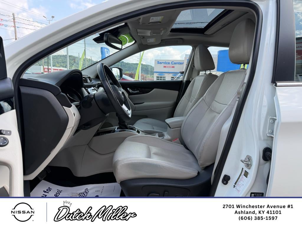 2022 Nissan Rogue Sport SL