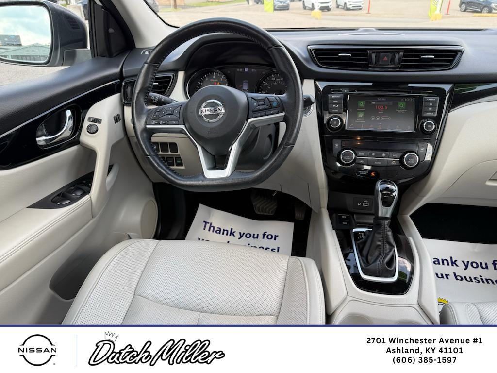 2022 Nissan Rogue Sport SL