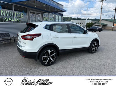 2022 Nissan Rogue Sport SL