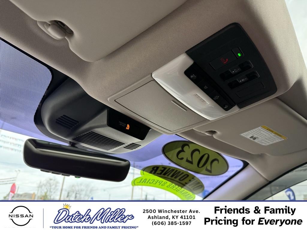 2023 Nissan Rogue SL