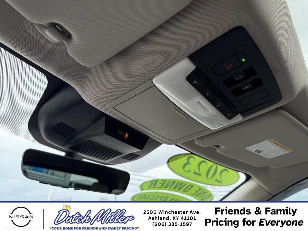 2023 Nissan Rogue SL