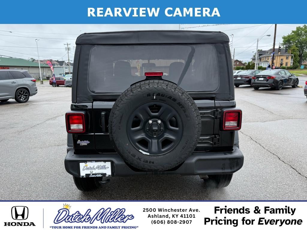 2025 Jeep Wrangler Sport