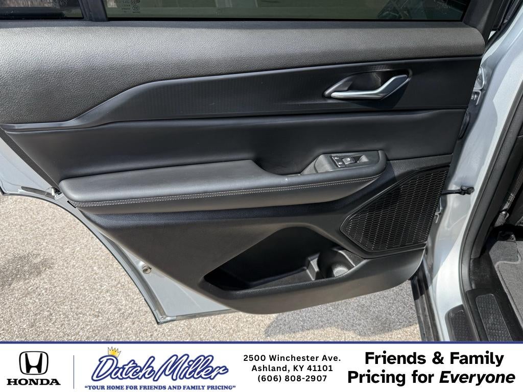 2024 Jeep Grand Cherokee L Altitude