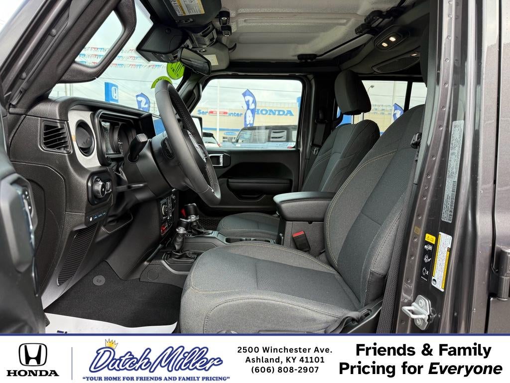 2025 Jeep Wrangler 4xe Willys