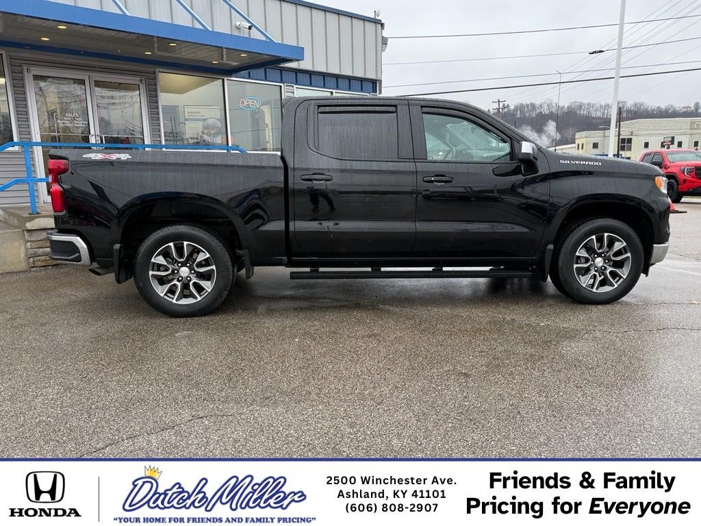 2023 Chevrolet Silverado LT