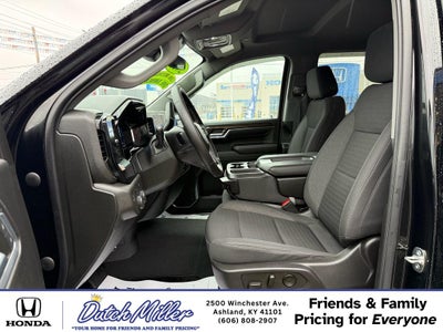 2023 Chevrolet Silverado LT