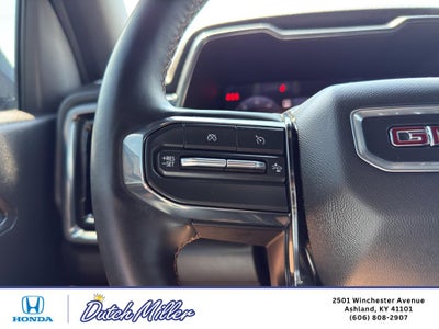 2024 GMC Canyon 4WD AT4