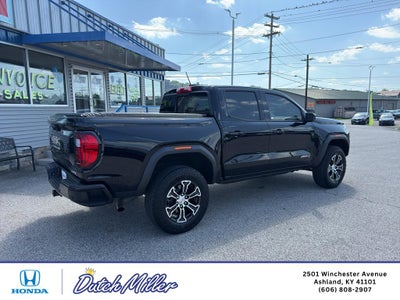 2024 GMC Canyon 4WD AT4