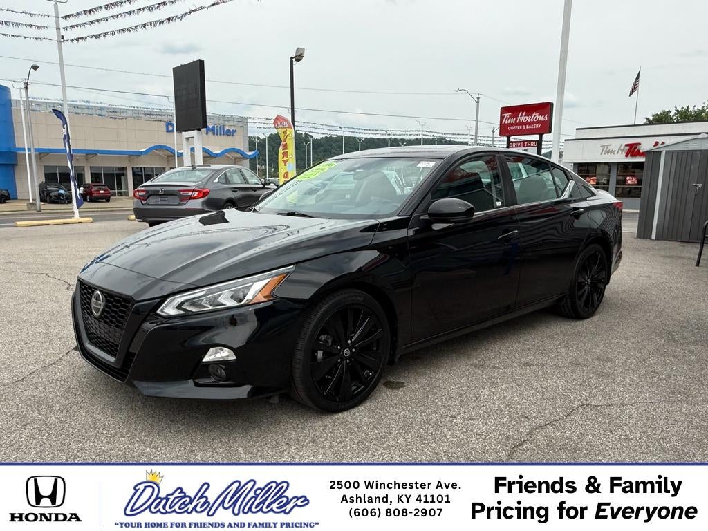 2022 Nissan Altima 2.5 SR