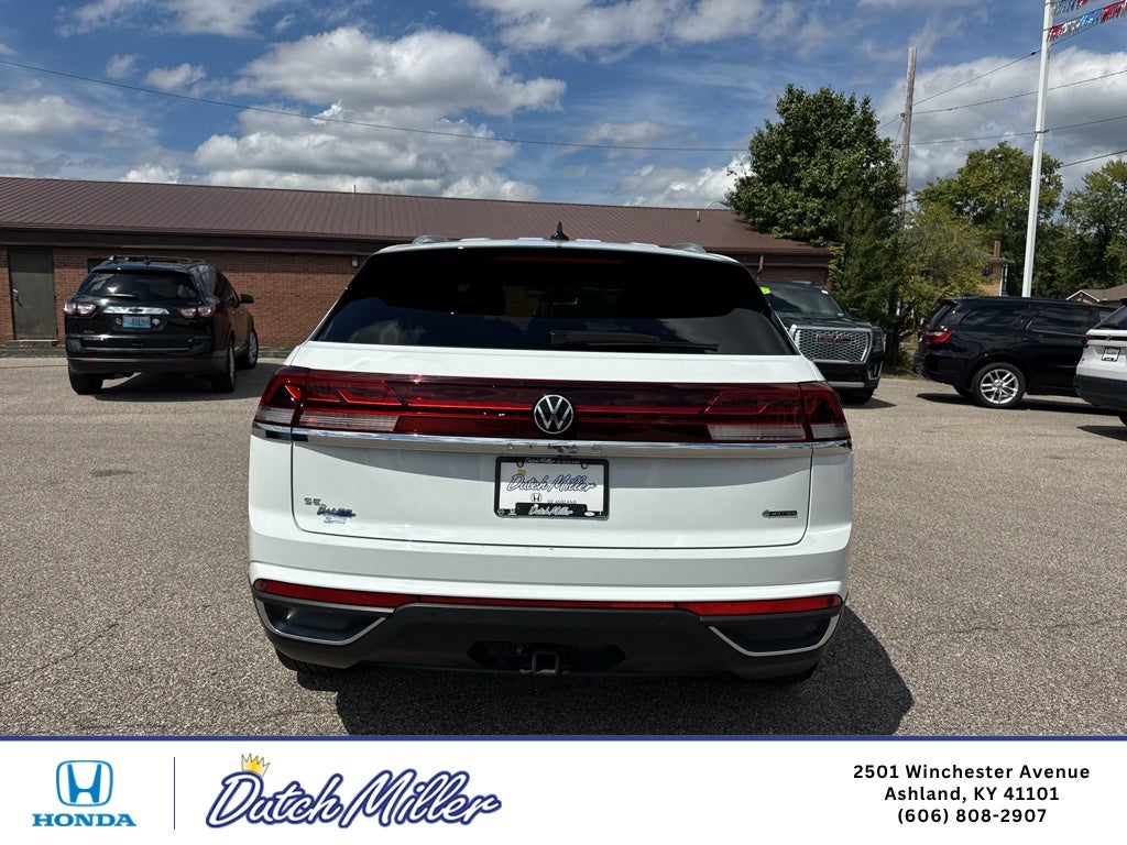2025 Volkswagen Atlas Cross Sport 2.0T SE w/Technology