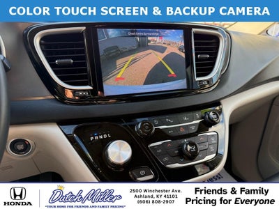 2023 Chrysler Pacifica Touring L