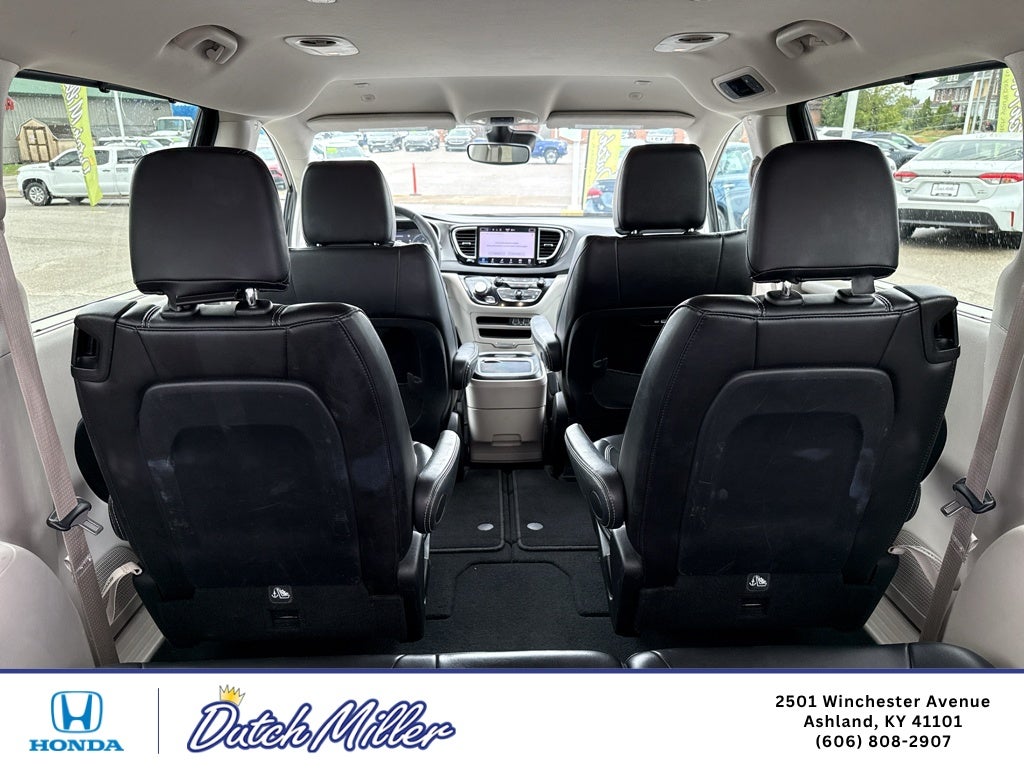 2024 Chrysler Pacifica Touring L