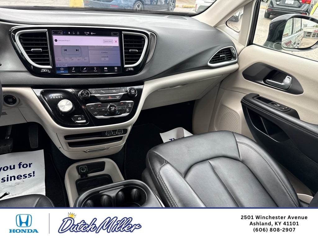 2024 Chrysler Pacifica Touring L