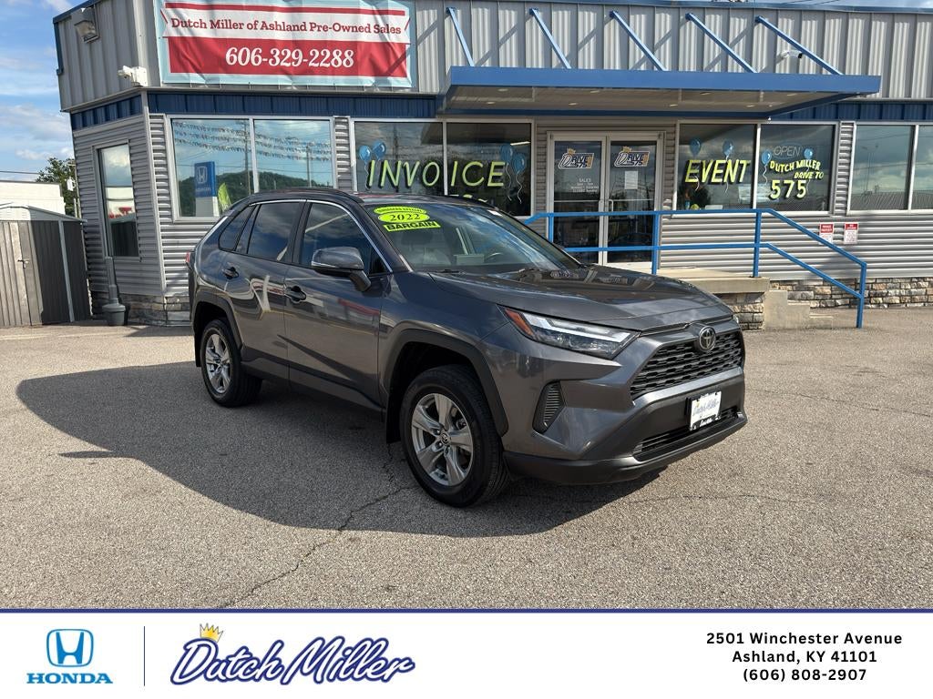 2022 Toyota RAV4 XLE