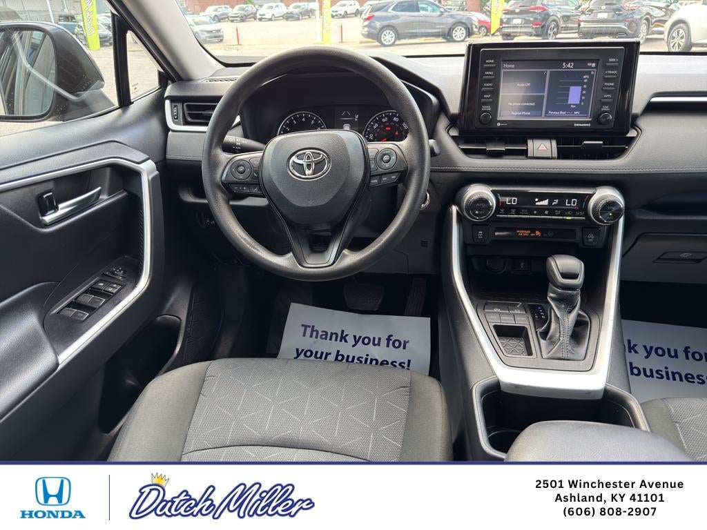 2022 Toyota RAV4 XLE