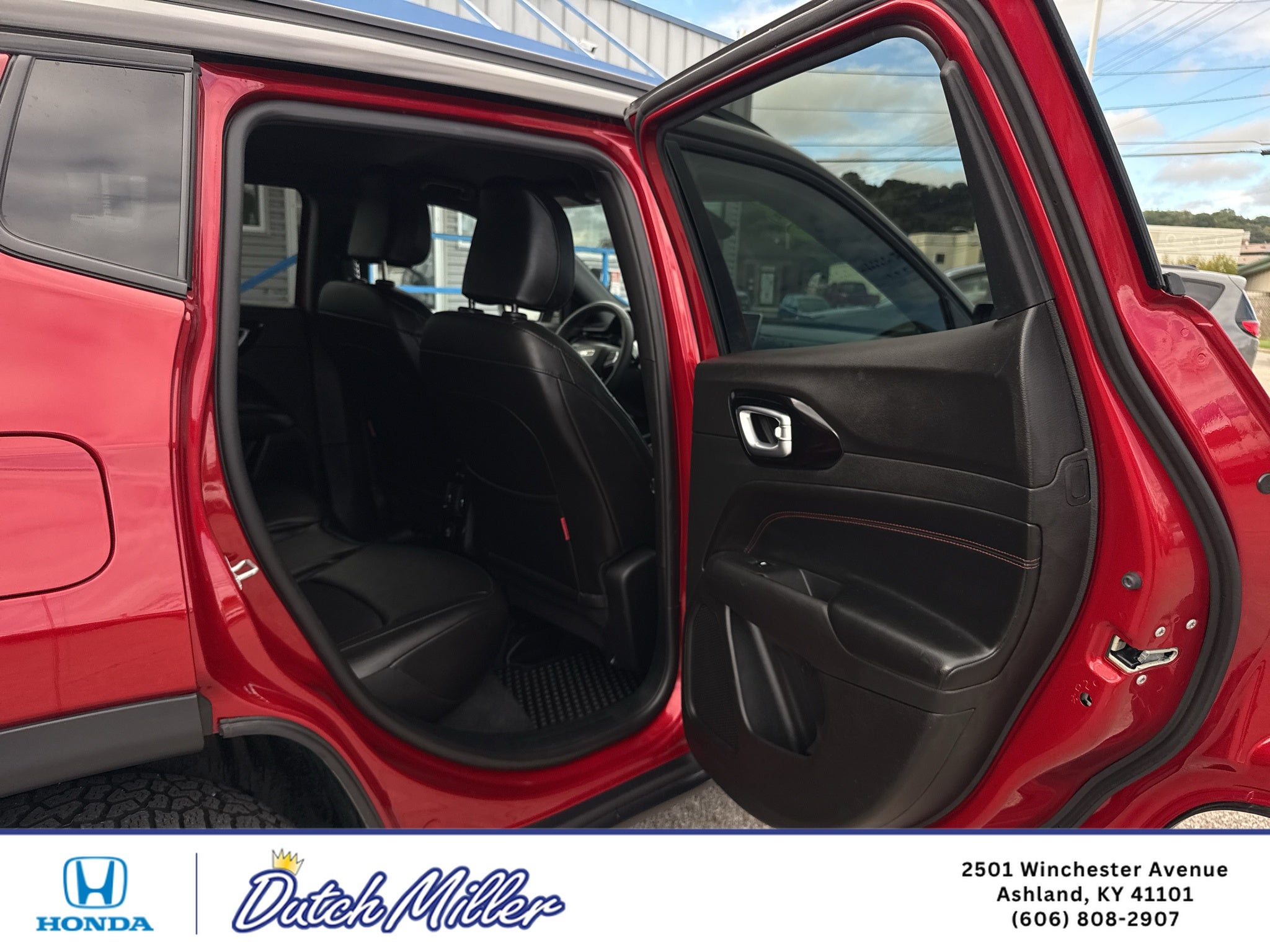 2025 Jeep Compass Trailhawk - Photo 16