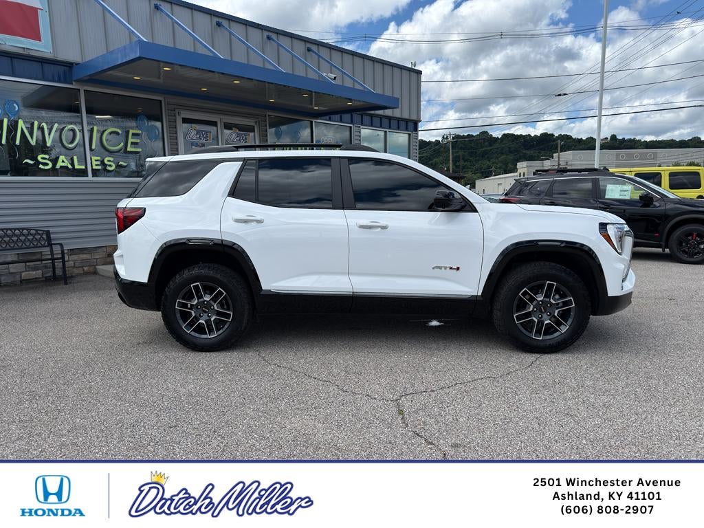 2026 GMC Terrain AWD AT4