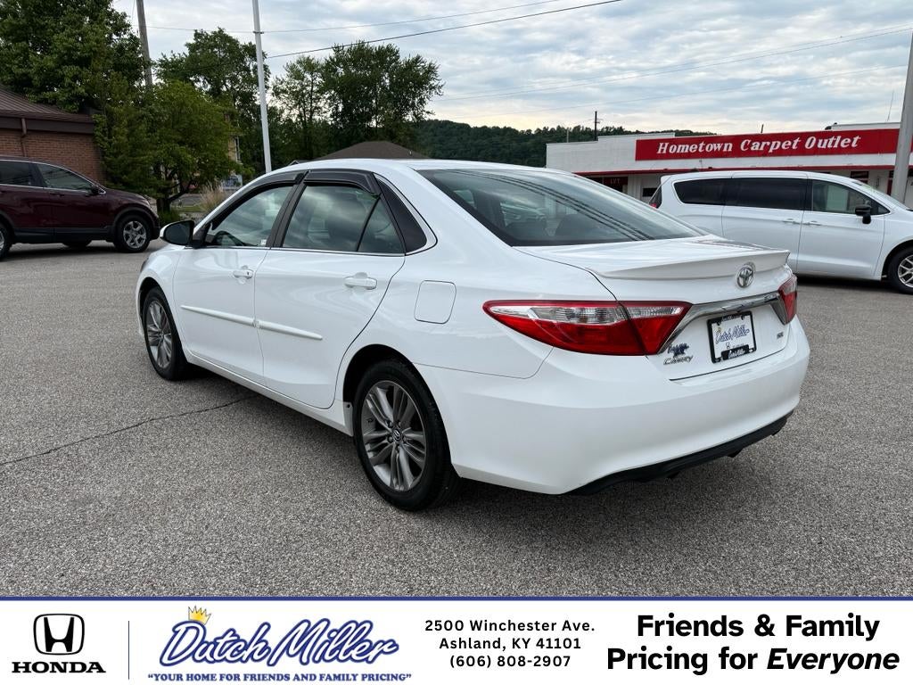 2017 Toyota Camry SE