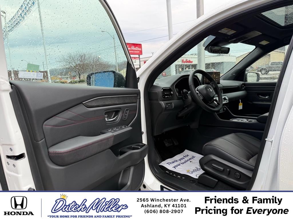 2026 Honda Pilot Black Edition