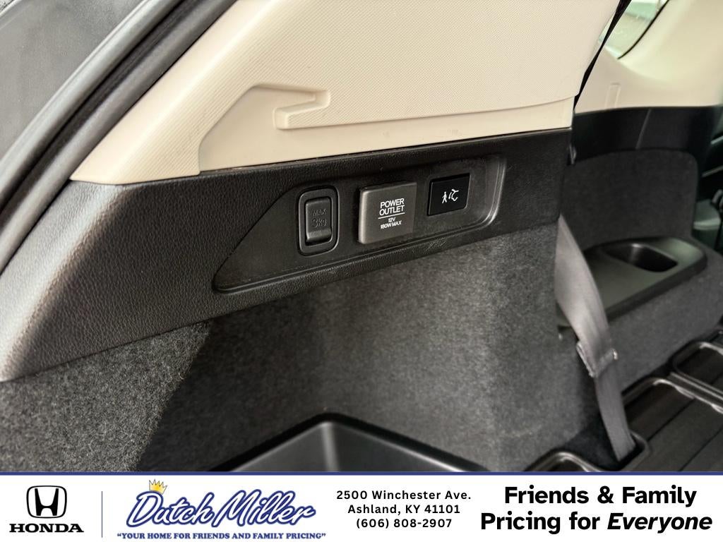 2022 Acura MDX w/Advance Package