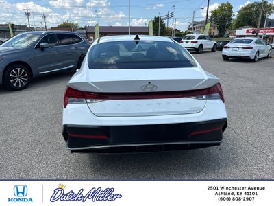 2025 Hyundai Elantra Limited