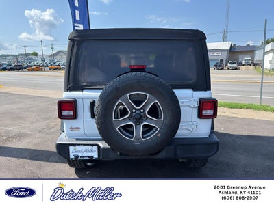 2022 Jeep Wrangler Sport S