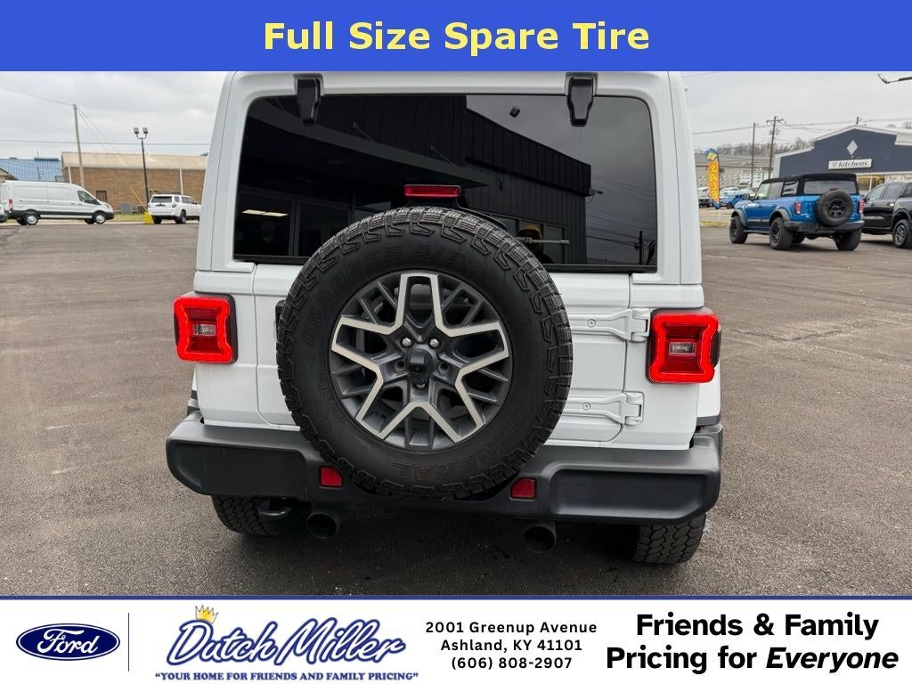 2024 Jeep Wrangler Sahara