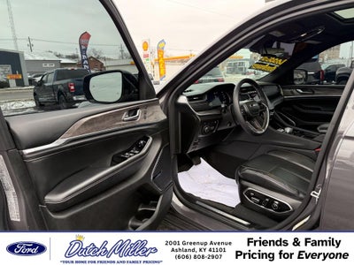 2022 Jeep Grand Cherokee 4xe Overland