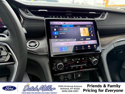 2022 Jeep Grand Cherokee 4xe Overland