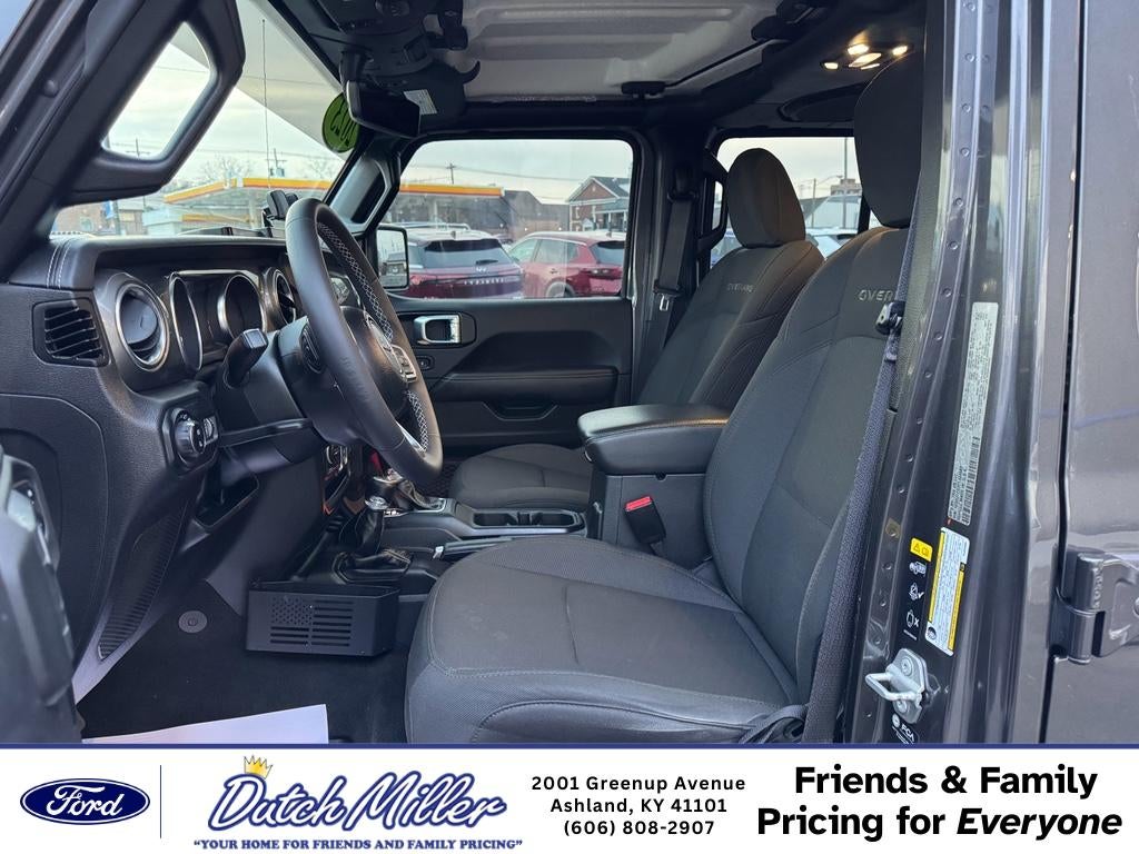 2023 Jeep Gladiator Overland