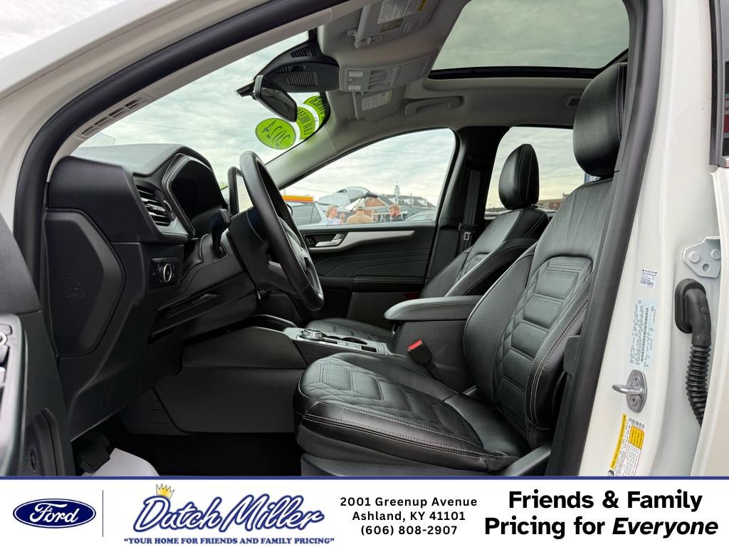 2024 Ford Escape Platinum