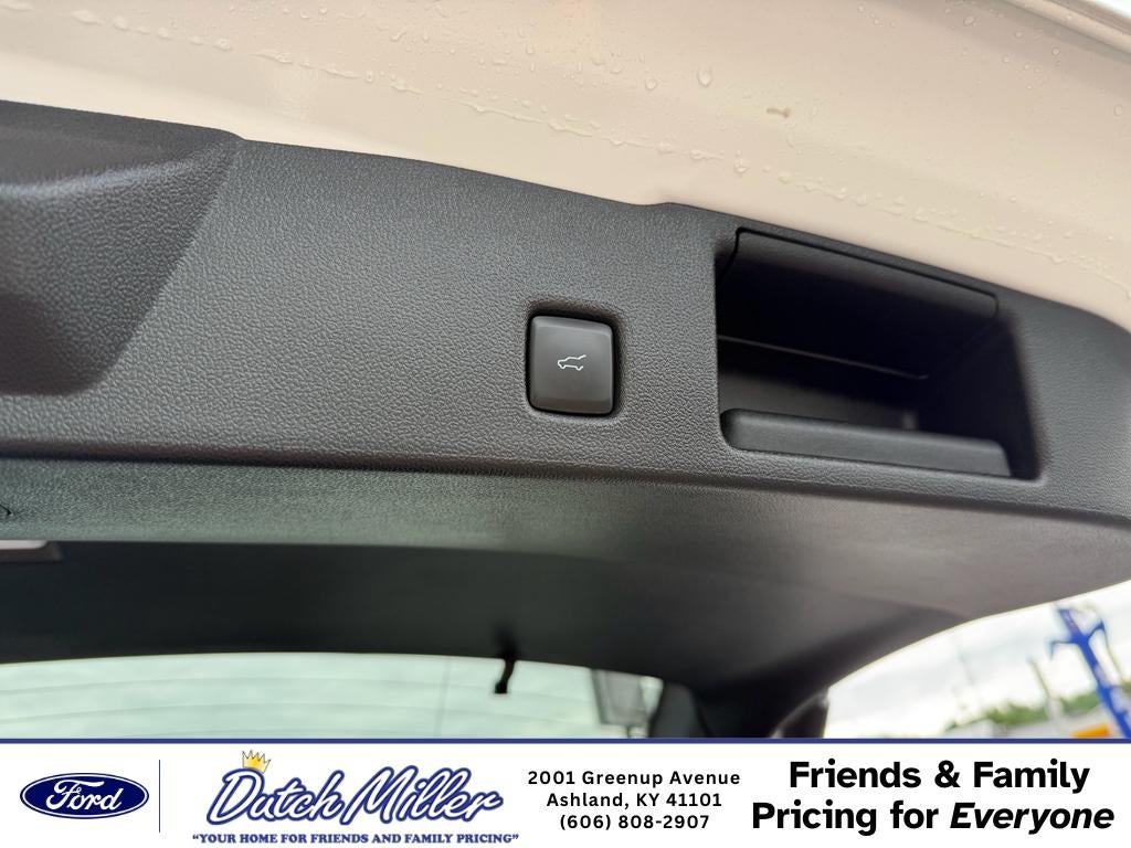 2024 Ford Escape Platinum