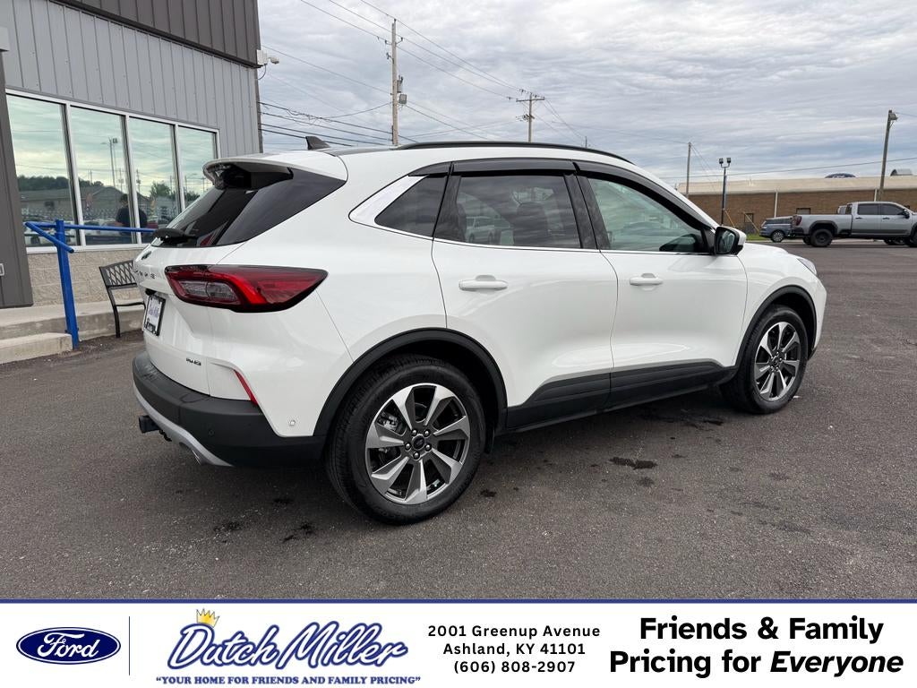 2024 Ford Escape Platinum