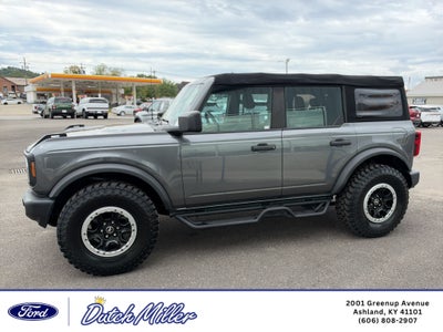 2022 Ford Bronco Base 4 Door 4x4